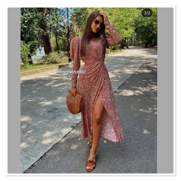 Zara print dress bloggers favorite - Picture 2 of 16